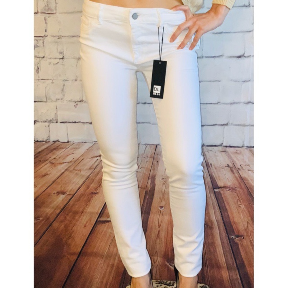 🎁 👖 SOLD NWT Danny Smart Denim skinny jeans! - Picture 3 of 8